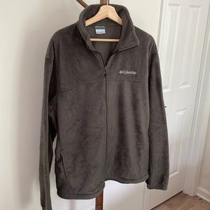 Men’s Columbia zipper fleece